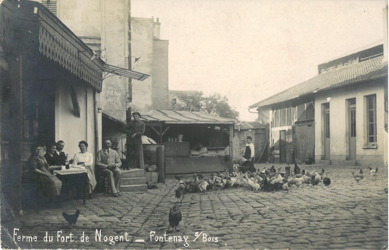 Ferme du Fort de Nogent, cour intérieure