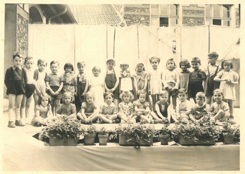 Ecole Elisa Lesourd en juillet 1951.