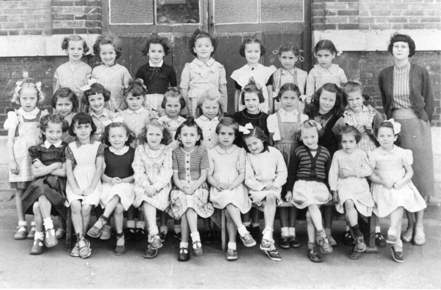 Groupe scolaire Victor-Duruy, école des filles, 1951-1952