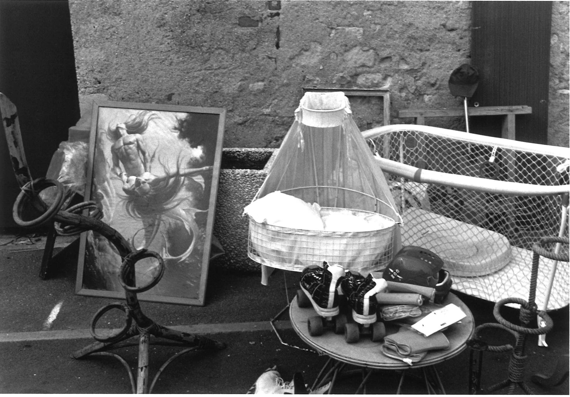 Un stand de brocante