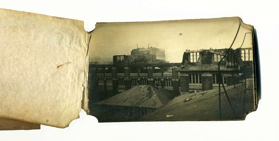 album de photographies de l'incendie du 12 mars 1908 des établissements Gaveau, page 3