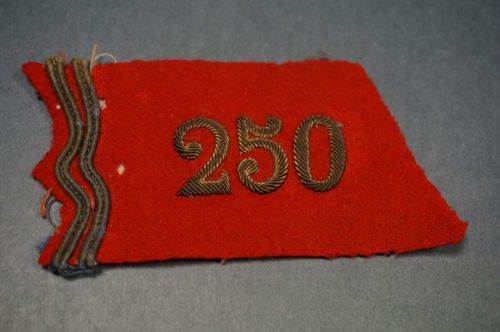 Epaulette du 250e Régiment d'Artillerie