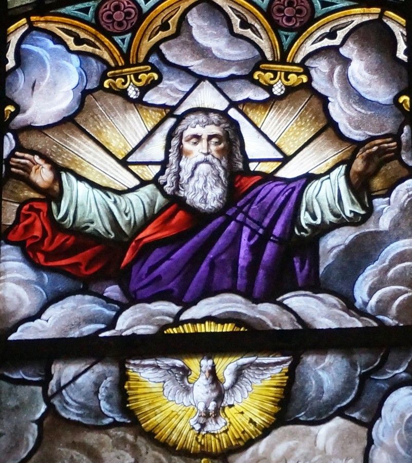 Photographie d'une partie du vitrail commémoratif de la guerre 1914-1918, 2018.