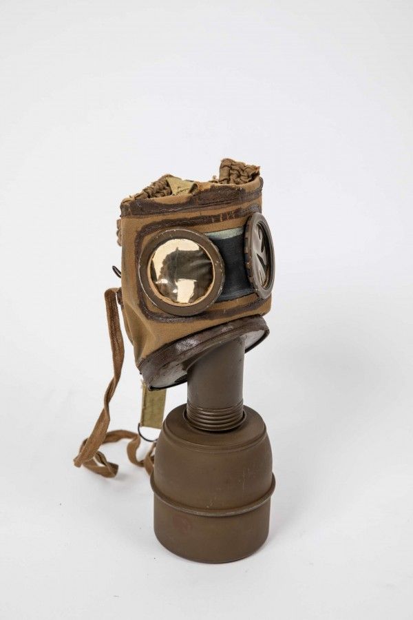 Masque à gaz, archives municipales de Fontenay-sous-Bois