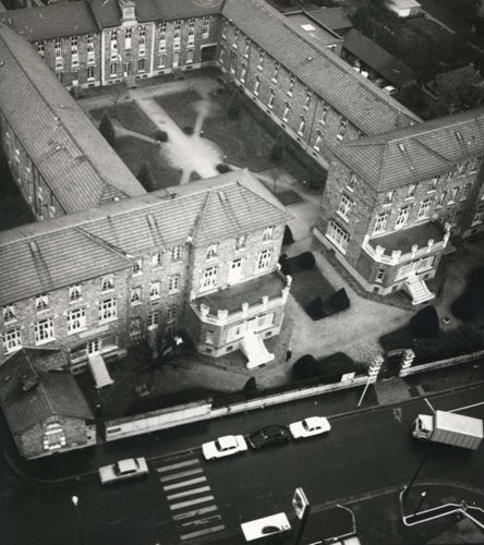 Vue aérienne de la maison de retraire Hector Malot, 1971